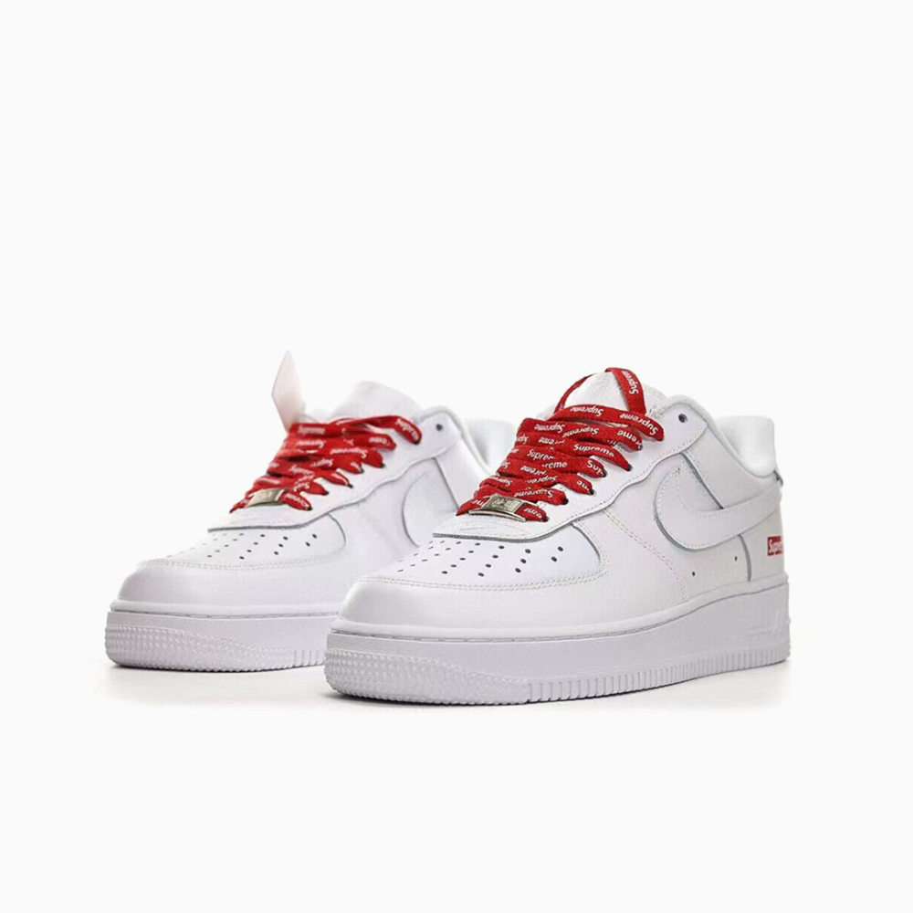 Nike Air Force 1 x Supreme Low White Sneakers