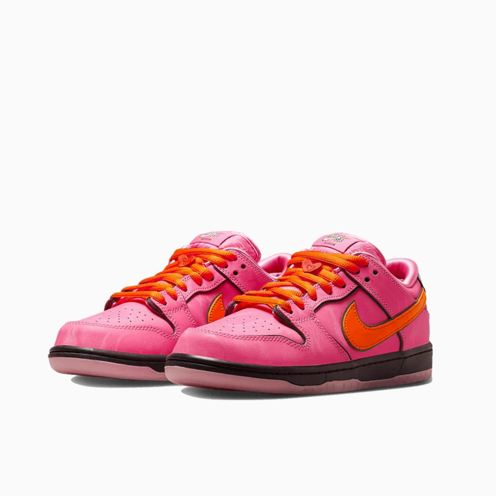 Nike SB Dunk Low The Powerpuff Girls Blossom Sneakers