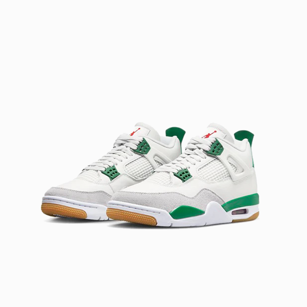 Air Jordan 4 Retro SB pine Green Sneakers