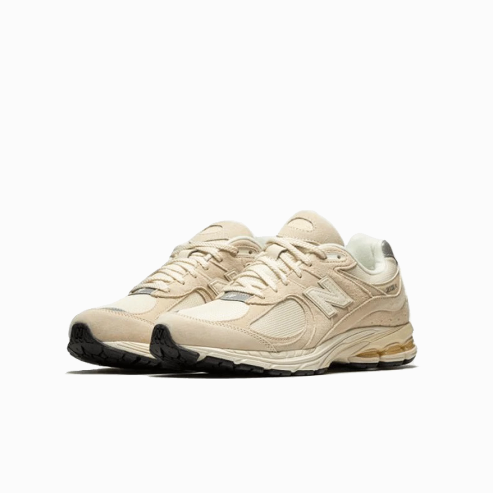 New Balance 2002R Beige Sneaker